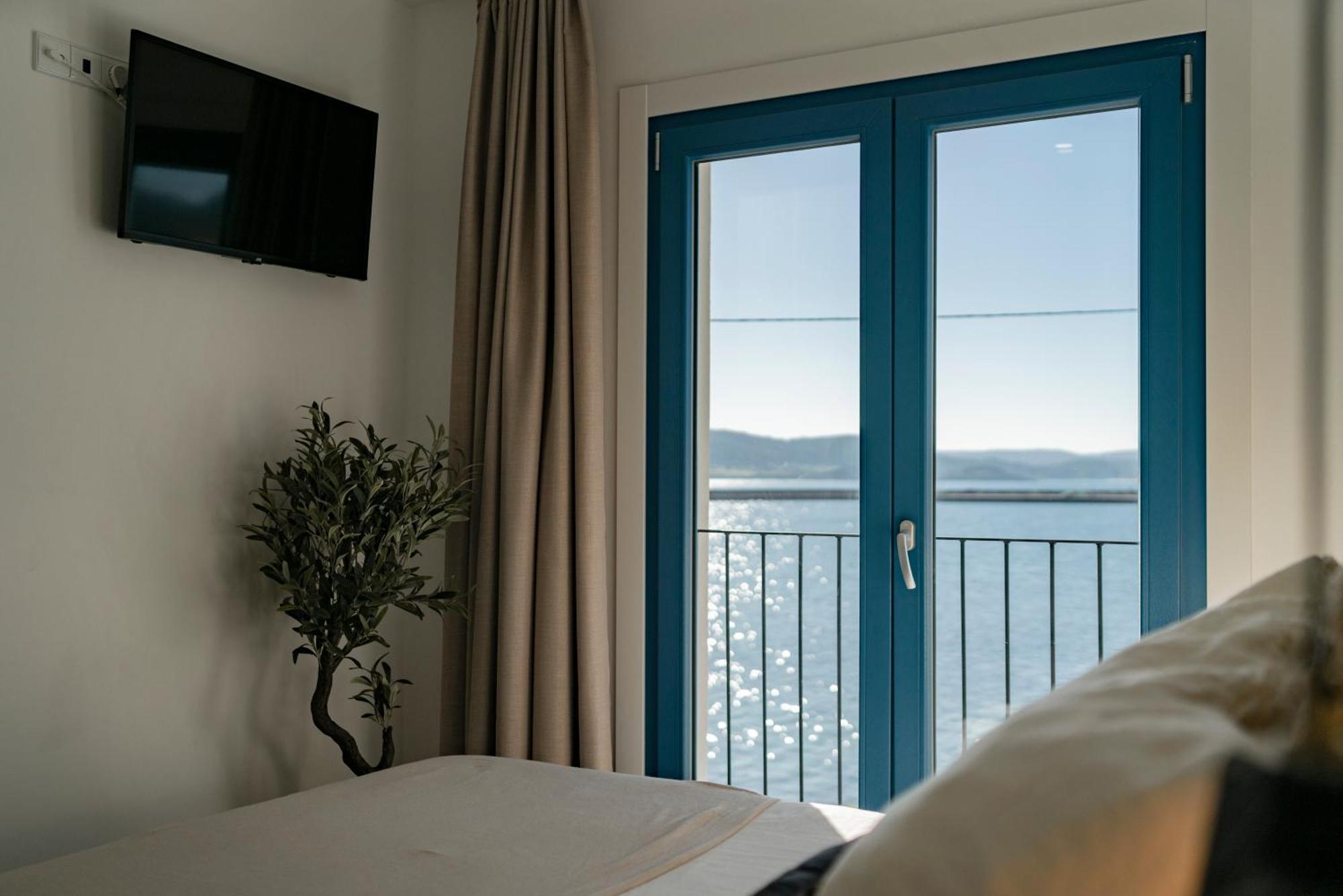 Hotel O mar de preciosa Camariñas Habitación foto